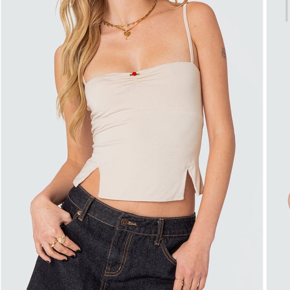 Edikted crop tank